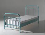Eenpersoons bed, metaal, mintgroen. Incl lattenbodem+matras, Ophalen, 85 tot 100 cm, Gebruikt, Matras