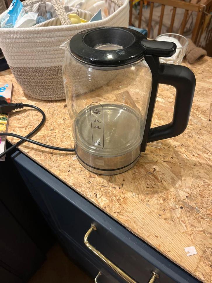 HEMA Waterkoker - Zo goed als nieuw!, Witgoed en Apparatuur, Waterkokers, Zo goed als nieuw, 1 tot 2 liter, Rvs, Ophalen