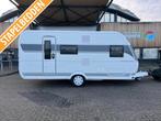 2024 NIEUW BINNEN Hobby 490 KMF Excellent Edition, Caravans en Kamperen, Caravans, Hobby, Dwars-stapelbed, Bedrijf, Treinzit
