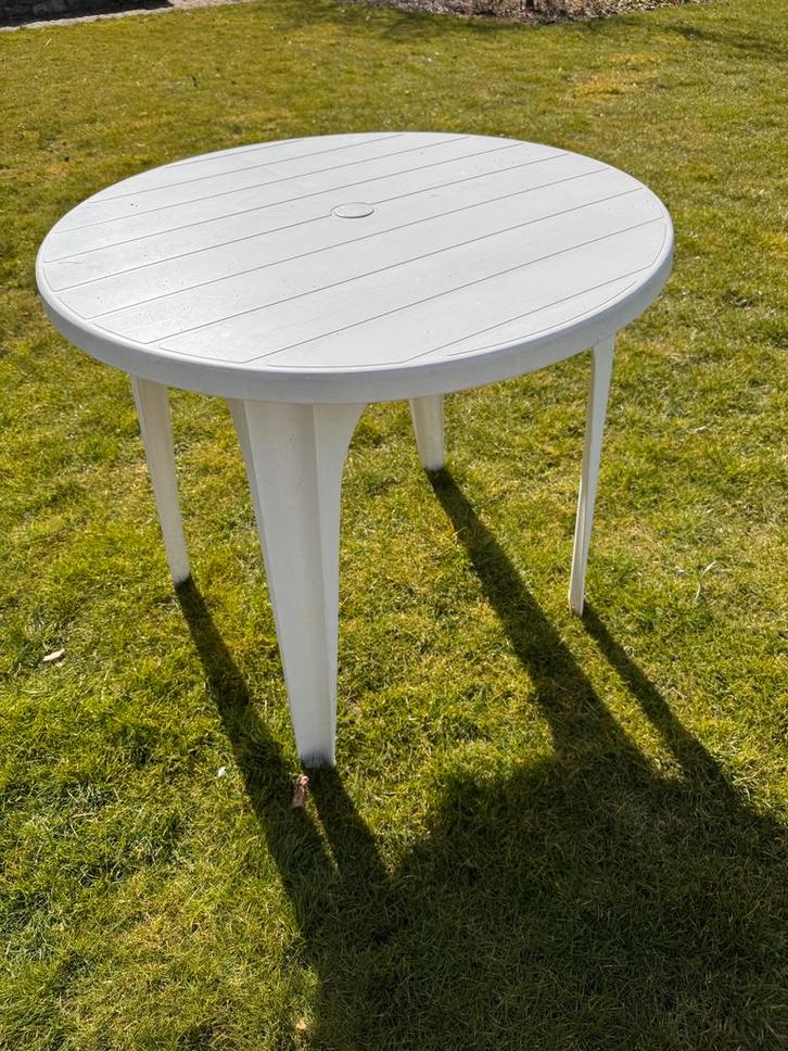 Grosfillex Tuinset - Tafel + 8 Stoelen, Tuin en Terras, Tuintafels, Gebruikt, Rond, Kunststof, Ophalen