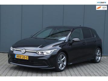 Volkswagen GOLF 1.5 eTSI R-Line | DSG | Camera | Carplay! beschikbaar voor biedingen