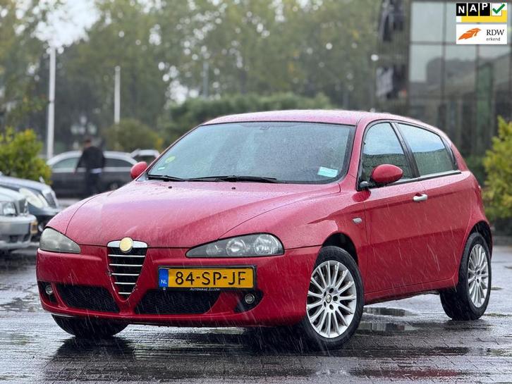 Alfa Romeo 147 1.6 T.Spark Progression | Leder sportstoelen, Auto's, Alfa Romeo, Bedrijf, Te koop, ABS, Airbags, Airconditioning
