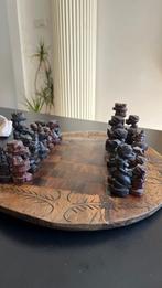 Handgemaakt schaakbord donker hout, Hobby en Vrije tijd, Gezelschapsspellen | Bordspellen, Ophalen, Zo goed als nieuw