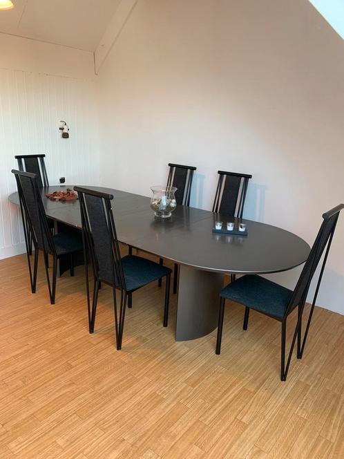 Eettafel antraciet uitschuifbaar, Huis en Inrichting, Tafels | Eettafels, Gebruikt, 100 tot 150 cm, 200 cm of meer, Vijf personen of meer