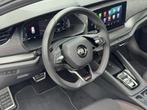 Skoda Octavia Combi 1.4 TSI RS iV PHEV Business | Pano | Tre, Stof, Gebruikt, 4 cilinders, Wit