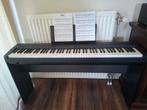 P-45 B
Yamaha Digitale piano, Muziek en Instrumenten, Ophalen, Zo goed als nieuw, Zwart