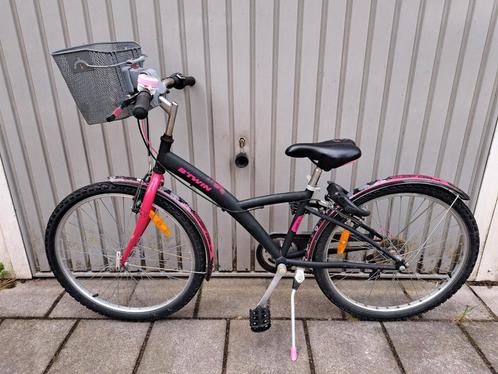 For sale 24inch Btwin poply500 citybike with handbrakes. Rid, Fietsen en Brommers, Fietsen | Meisjes, Zo goed als nieuw, 24 inch