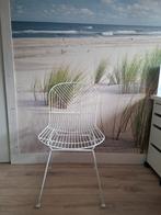 Witte stevige mooie draadstoel keukenstoel + gratis bontje, Huis en Inrichting, Stoelen, Ophalen, Zo goed als nieuw, Wit