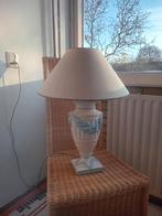 2 uniek ontworpen vintage lampen , blauw met gebroken wit, Huis en Inrichting, Ophalen, Gebruikt, Barok, vintage