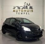 Toyota Yaris 1.3 VVT-i Dynamic Automaat Airco Panoramadak Ke, Euro 5, Gebruikt, 4 cilinders, Leder en Stof