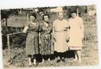 E3 vier huisvrouwen op fotokaart, Verzamelen, Foto's en Prenten, 1940 tot 1960, Foto, Zo goed als nieuw, Verzenden