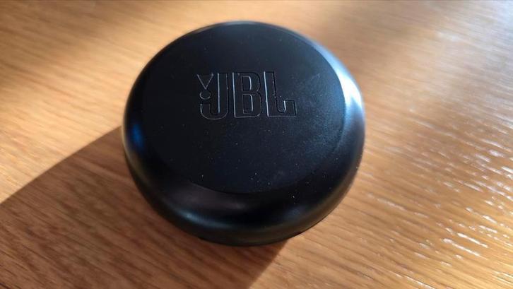 JBL Free draadloze in-ear oordopjes, Telecommunicatie, Mobiele telefoons | Oordopjes, Gebruikt, In gehoorgang (in-ear), Bluetooth