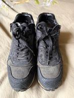 Xsensible grijs zwarte suede sneakers maat 38, Xsensible, Ophalen of Verzenden, Sneakers of Gympen, Grijs