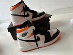Nike Air Jordan 1 High Electro Orange, Ophalen of Verzenden, Zo goed als nieuw