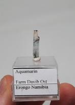 Aquamarijn - Farm David Ost, Erongo, Namibië, Verzamelen, Mineralen en Fossielen, Ophalen of Verzenden, Mineraal