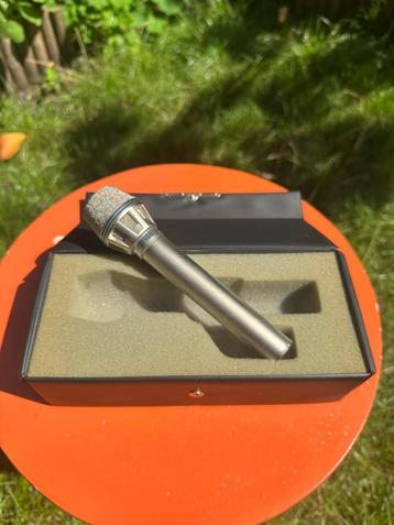 AKG D190E beschikbaar voor biedingen