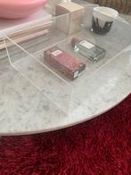 Presenteer Plexiglas..., Ophalen