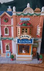 Lemax Frame Station, Diversen, Kerst, Ophalen of Verzenden, Nieuw