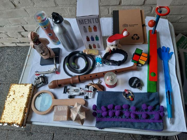 Speeltjes, fluit, vergrootglas, houten speelblokjes, puzzels, Kinderen en Baby's, Speelgoed | Houten speelgoed, Zo goed als nieuw