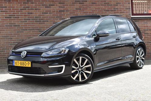 Volkswagen Golf 1.4 TSI GTE Connected Series '16 Pano Leder, Auto's, Volkswagen, Bedrijf, Te koop, Golf, ABS, Achteruitrijcamera