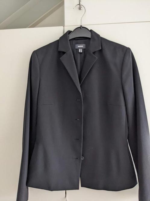 Zwarte blazer / jasje Mexx, maat 34, Kleding | Dames, Jasjes, Kostuums en Pakken, Zo goed als nieuw, Jasje, Maat 34 (XS) of kleiner