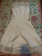 Elegante Ted Baker Jurk - Beige - Maat M, Kleding | Dames, Jurken, Maat 38/40 (M), Beige, Ophalen of Verzenden, Gedragen