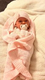 Newborn baby pop, Kinderen en Baby's, Speelgoed | Poppen, Ophalen of Verzenden, Zo goed als nieuw, Babypop