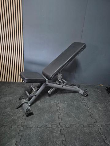  Taurus adjustable Bench / Fitness bankje TOP STAAT  beschikbaar voor biedingen