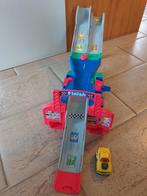 Sam toettoet stunt auto vtech met stuntbaan,

Sprekende auto, Ophalen of Verzenden, Zo goed als nieuw