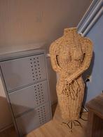 Rotan paspop, Ophalen, Zo goed als nieuw