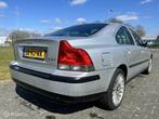 Volvo S60 2.4 Edition / APK / NAP / Airco / Cruise / INRUILK, Voorwielaandrijving, Gebruikt, Origineel Nederlands, Bedrijf