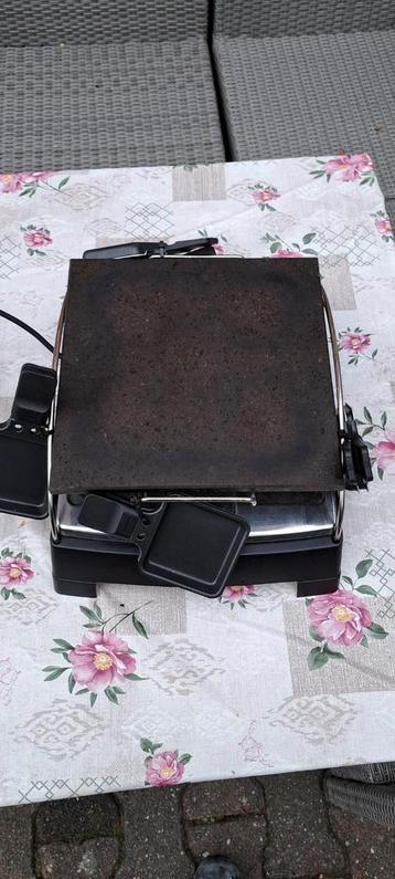 Teflon natuursteen bakplaat met pannetjes beschikbaar voor biedingen