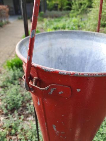 Originele oude brandblusemmer | blusemmer | brandemmer beschikbaar voor biedingen