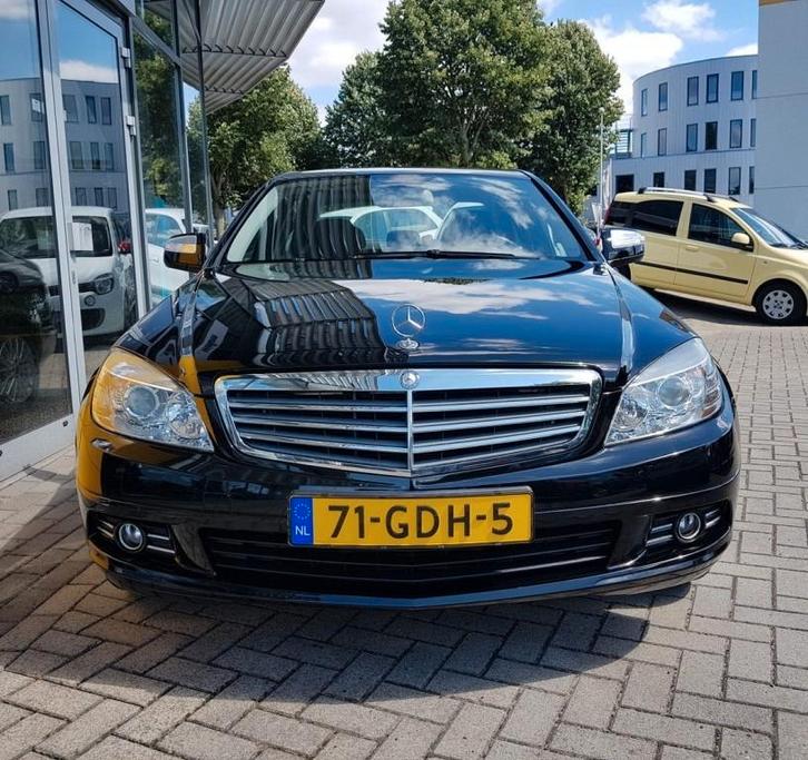 Mercedes C-Klasse C180 Kompressor Sedan 2008  140.000 km, Auto's, Mercedes-Benz, Particulier, C-Klasse, Airbags, Airconditioning