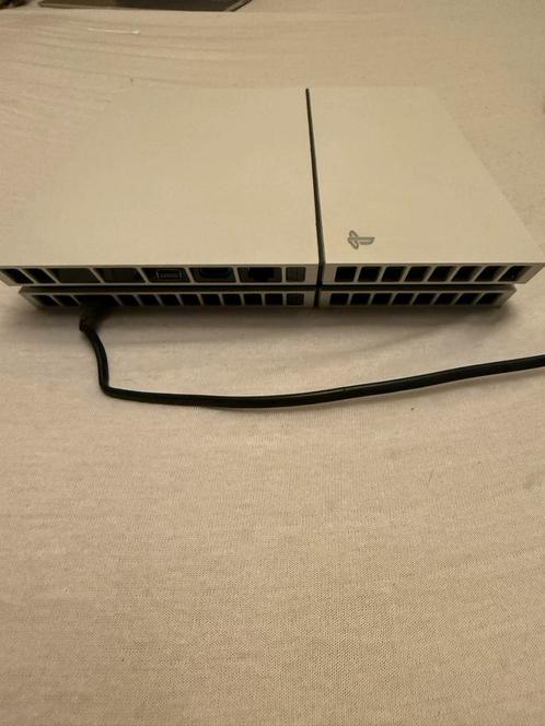 Playstation 4 Wit - Zonder controllers, Spelcomputers en Games, Spelcomputers | Sony PlayStation 4, Gebruikt, Original, 500 GB