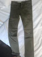 Broek groen maat 128, Ophalen of Verzenden, Zo goed als nieuw, Jongen, Broek