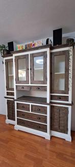 2 massief houten kasten, Huis en Inrichting, Kasten | Buffetkasten, Ophalen, Zo goed als nieuw, 25 tot 50 cm, 200 cm of meer