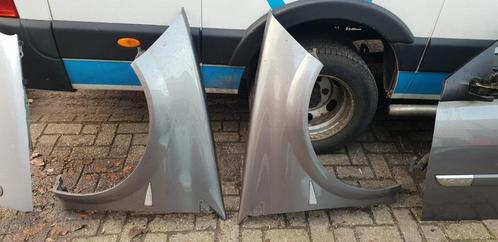 RENAULT MÉGANE VOORSCHERMEN L+R  BJ 2003 2006, Auto-onderdelen, Carrosserie en Plaatwerk, Spatbord, Gebruikt, Ophalen of Verzenden