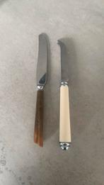 Vintage kaasmesje/oud mesje met hout gero, Huis en Inrichting, Keuken | Bestek, Ophalen of Verzenden, Gebruikt