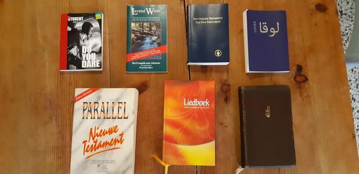 Bijbels, liedboek, evangelisatie materiaal, Boeken, Godsdienst en Theologie, Ophalen of Verzenden