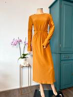 ZARA maxi jurk maat M - goudgeel - structuur, Maat 38/40 (M), Zara, Geel, Ophalen of Verzenden