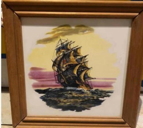 Wandtegel HR Johnson - Groot Zeilschip - ingelijst, Antiek en Kunst, Antiek | Wandborden en Tegels, Ophalen of Verzenden