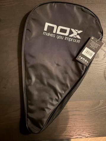 Nox Padelracket Hoes - Bescherm je racket! beschikbaar voor biedingen