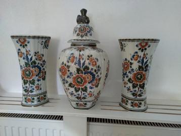 Delfts Blauw Vaas Set beschikbaar voor biedingen