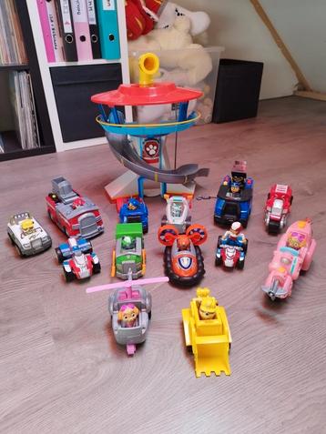 Paw patrol speelgoed compleet  beschikbaar voor biedingen