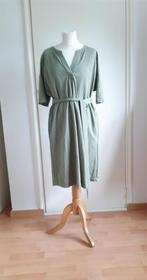 Jurk, groen, korte mouw, Kleding | Dames, Jurken, Ophalen of Verzenden, Gedragen, Groen, Knielengte