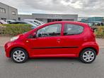 Peugeot 107 1.0-12V XS AIRCO/5 DEURS/NIEUWE APK!, Voorwielaandrijving, Euro 5, Stof, Gebruikt