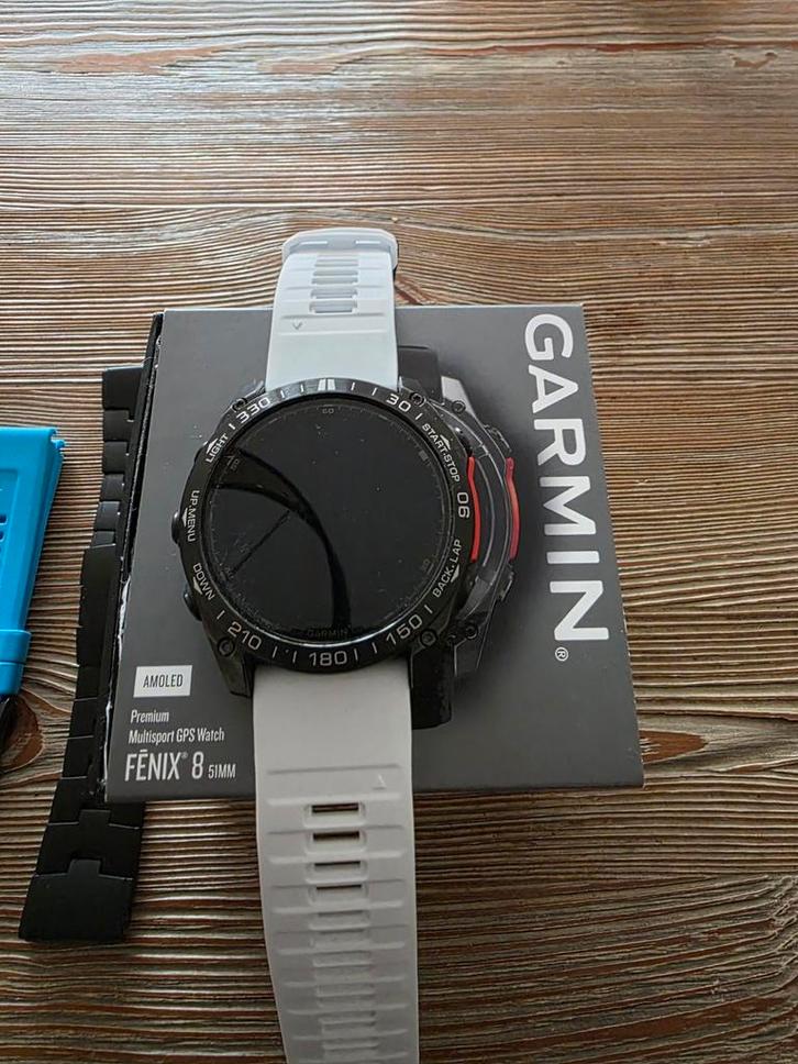 Garmin Fenix 8 51mm - Multisport GPS Horloge, Sieraden, Tassen en Uiterlijk, Smartwatches, Zo goed als nieuw, Android, Grijs, Afstand