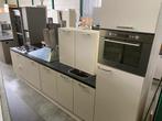 Complete Rechte Keuken Incl. apparatuur + GEDEMONTEERD