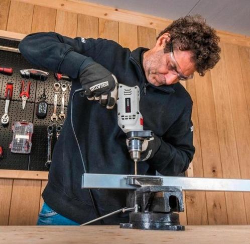 Powerplus Elektrische klopboormachine POWC10110
2 in 1, Doe-het-zelf en Verbouw, Gereedschap | Boormachines, Nieuw, Verzenden